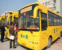 廣東東莞使用的校車