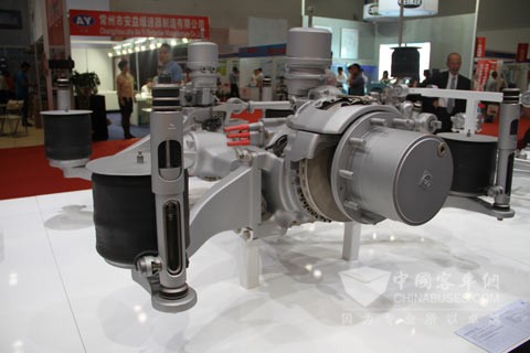 采埃孚最新低地板輪邊電驅(qū)動(dòng)門式后橋AVE130