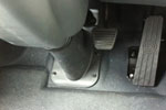 駕駛席腳墊 (豪華標(biāo)配）

