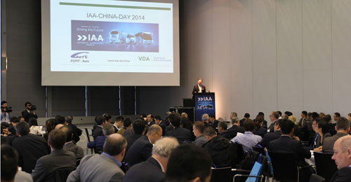  ��ͨ��܇������(j��ng)���ڴ�ӡ���Y(ji��)����(gu��)�H��˼�S��