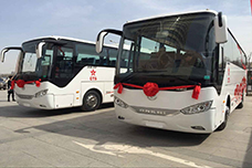 活動現(xiàn)場的安凱新能源展車