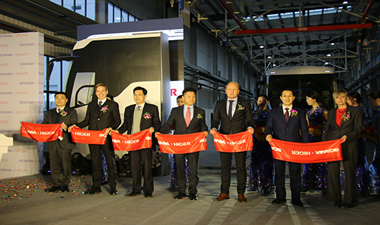 東區(qū)半決賽賽手合影