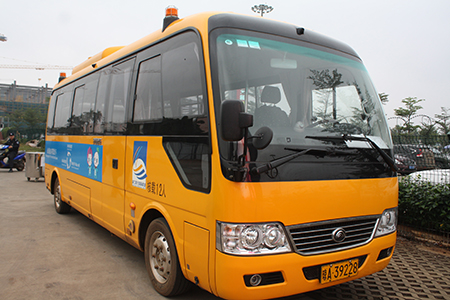 海口美蘭機場的宇通E7“免費旅客擺渡車”