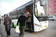 宇通純電動客車為市民外出提供便利