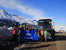 媒體考察團(tuán)登上安第斯山