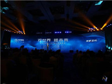 宇通客車在古巴街頭