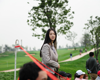 ���m���L(f��ng)�����˸���