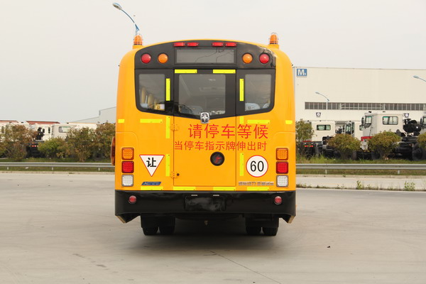 亞星JS6110XC校車
