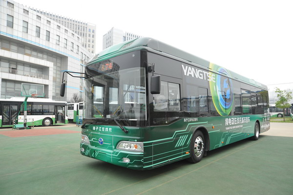 揚(yáng)子江客車WG6124BEVH