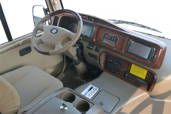 東風(fēng)超龍EQ6701LBEVT純電動客車