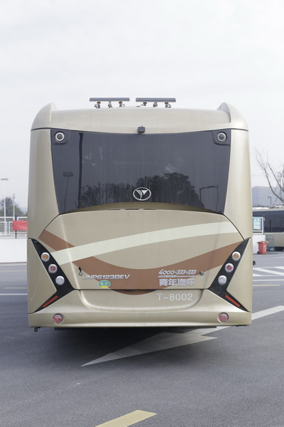 青年JNP6123BEV純電動(dòng)客車(chē)
