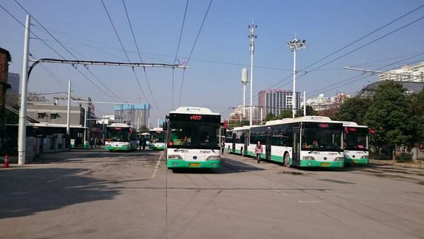 運(yùn)行中的揚(yáng)子江“在線充”