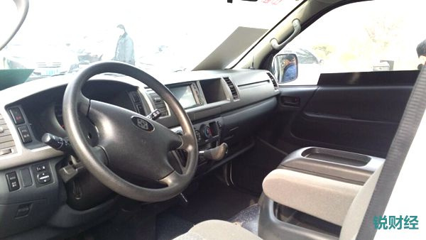 中通LCK6600BEV型純電動(dòng)客車(輕舟)