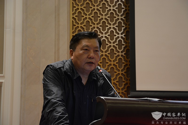 北京理工大學(xué)能源與環(huán)境材料學(xué)科首席教授吳鋒 