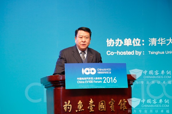 北京汽車集團(tuán)有限公司黨委書記、董事長(zhǎng)徐和誼