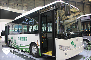 中植新能源客車亮相2015上海國際客車技術(shù)展