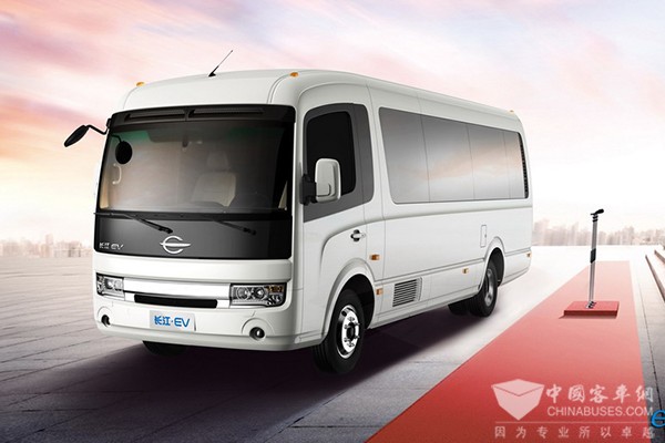 長(zhǎng)江“奕閣”純電動(dòng)中巴