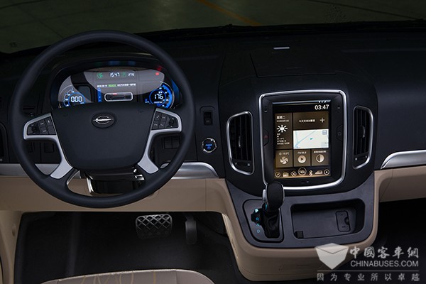 長江“奕勝”純電動(dòng)商務(wù)車