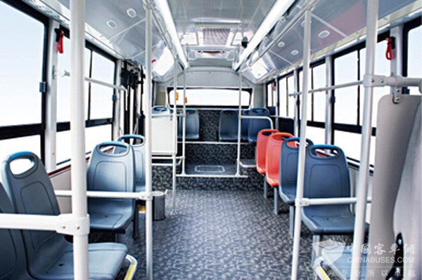 中通LCK6809EVG風(fēng)采系列純電動(dòng)客車