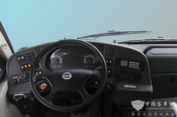 南京金龍NJL6680BEV純電動(dòng)客車(chē)