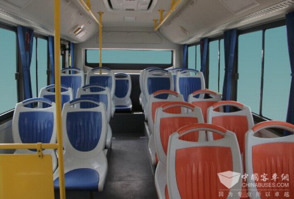 南京金龍NJL6680BEV純電動(dòng)客車(chē)