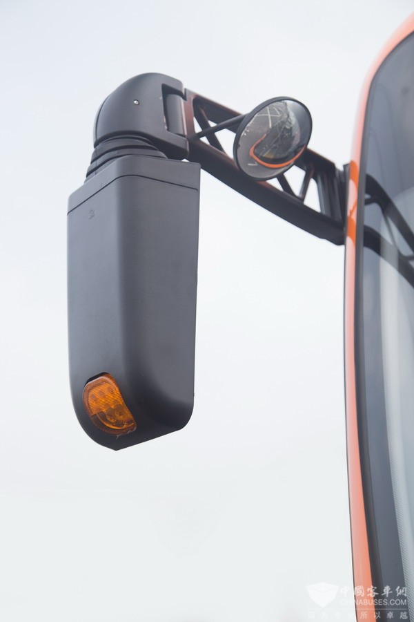 揚子江客車WG6120BEVHR