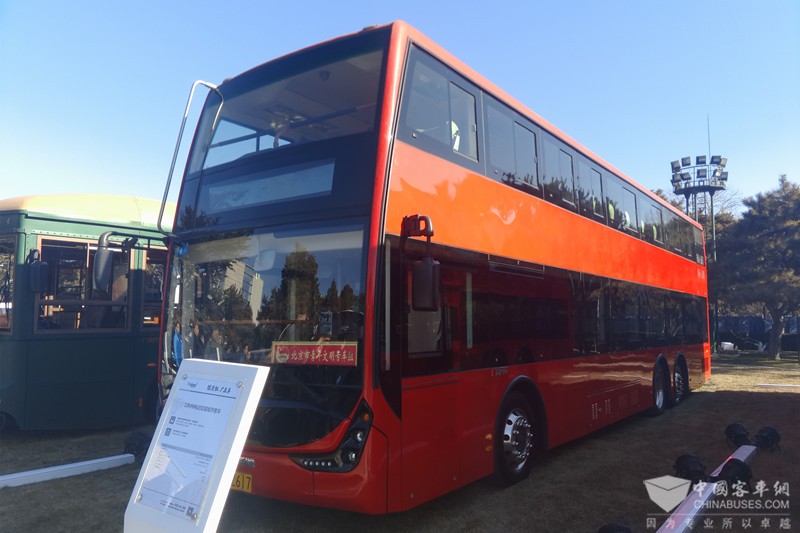 銀隆13M純電動(dòng)雙層城市客車