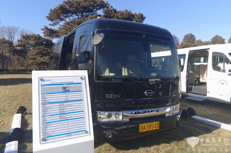 長江奕閣B07純電動(dòng)中巴