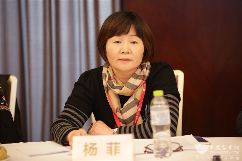 金旅客車人力資源副經(jīng)理?xiàng)罘?>
                        </li>
                                                                                                <li>
                            <img src=