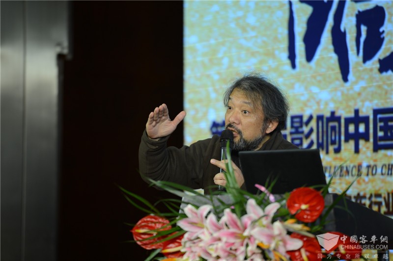 廈門理工大學(xué)未來巴士研究中心首席專家王健