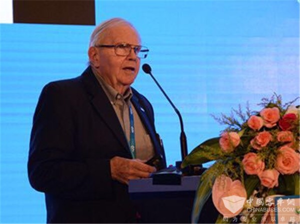 Andrew B：插電式混動內(nèi)使用超級電容對電池性能的影響