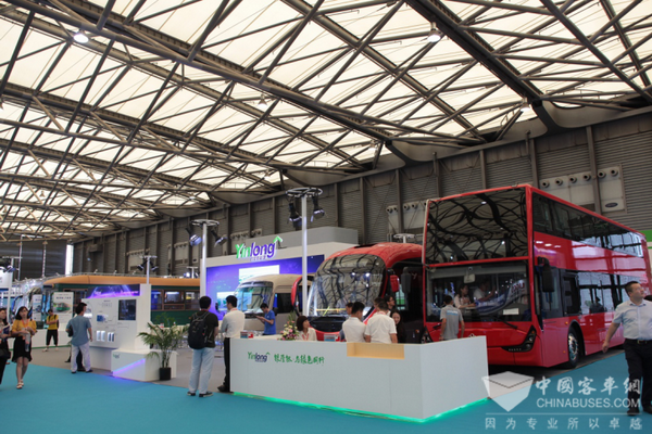 上海國際客車展：銀隆鈦實力亮相