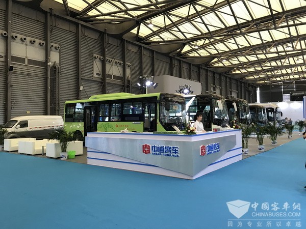 人氣爆棚，中通客車閃耀上海灘