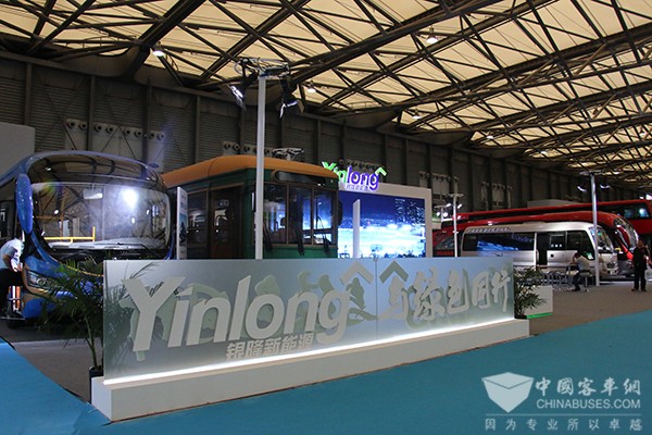 BUS EXPO2017上?？蛙囌箌銀隆客車展臺