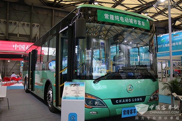 BUS EXPO2017上?？蛙囌箌常隆客車展臺