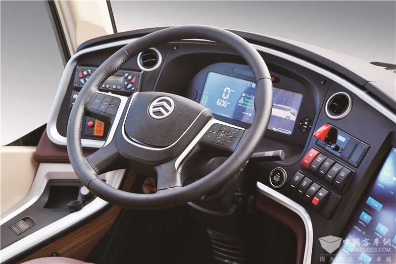 金旅領(lǐng)航者