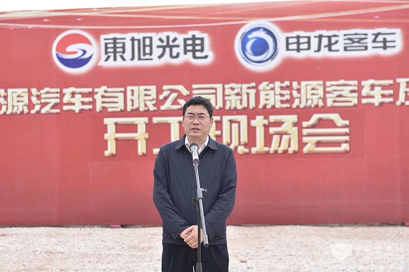 南寧市副市長(zhǎng)朱會(huì)東宣布項(xiàng)目開(kāi)工