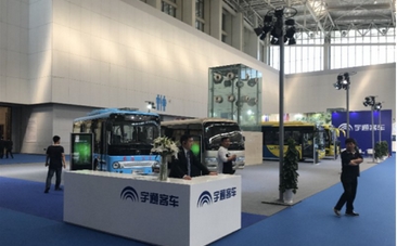 宇通“四美”驚艷天津客車展