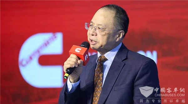 康明斯發(fā)布全線智能控制國六動力解決方案