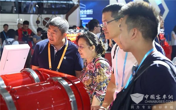 康明斯發(fā)布全線智能控制國六動力解決方案