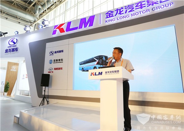 金龍客車常務(wù)副總周方明