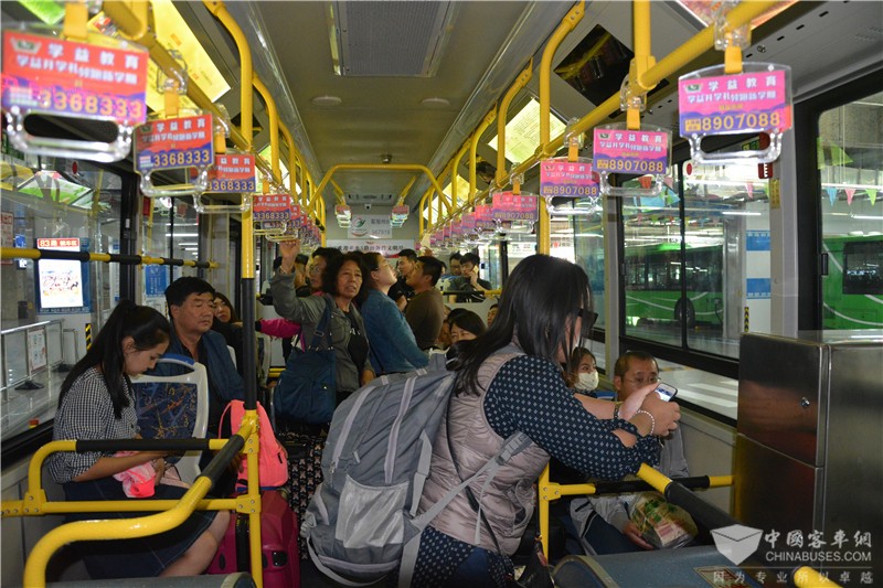 開沃純電動客車呼市運營實拍