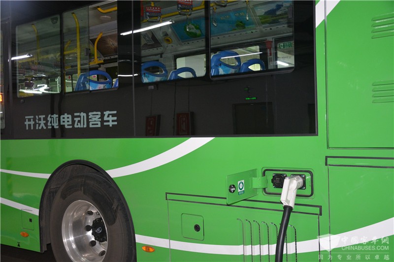 開沃純電動客車呼市運營實拍