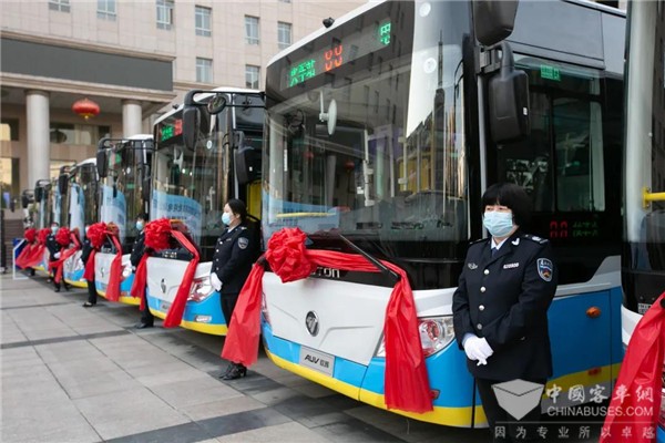 打造綠色品質(zhì)交通！福田歐輝純電動(dòng)公交車批量交付河南商丘