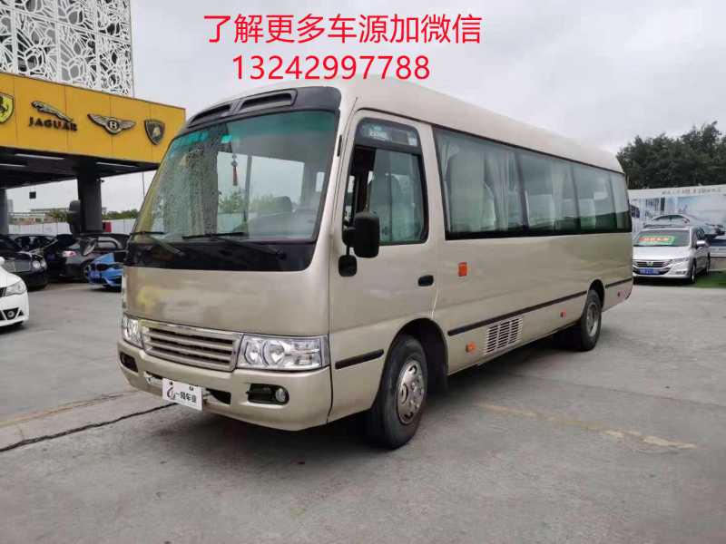 深圳牌非營運(yùn)23座江鈴6701中巴