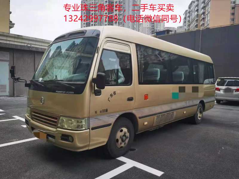 18座非營運(yùn)金旅中巴