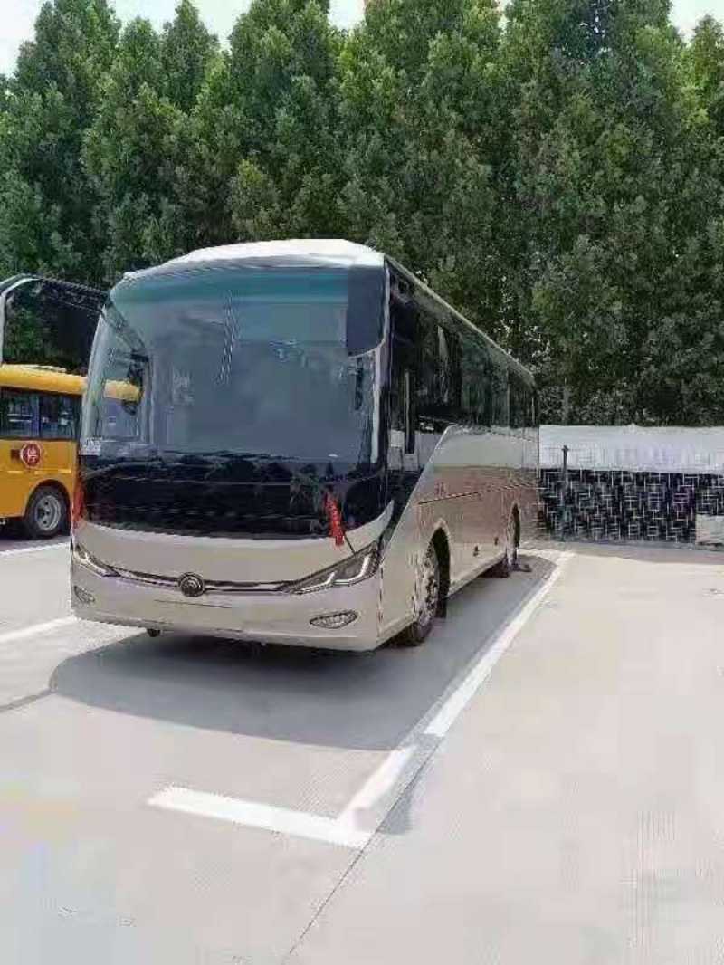 宇通新T7系款6907，19年8月，玉柴270發(fā)動機，38座