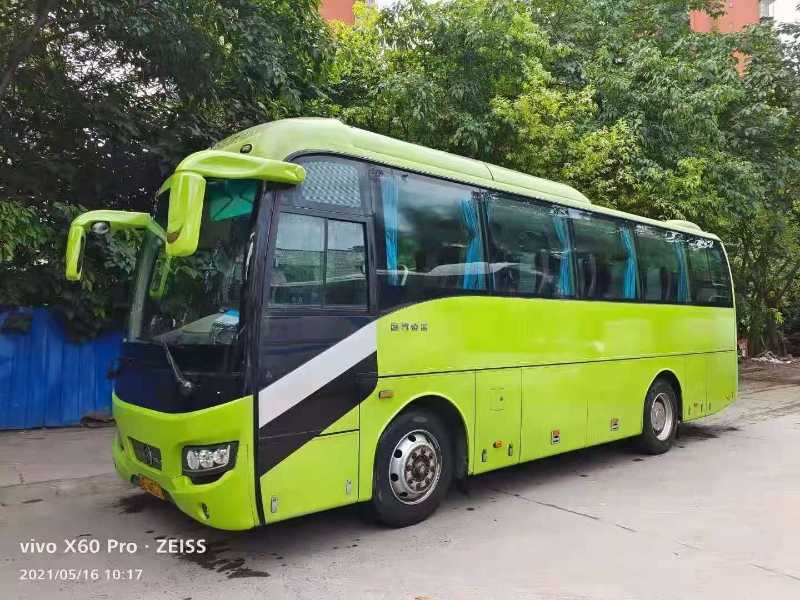 純旅游車，13年5月金旅6858.30座