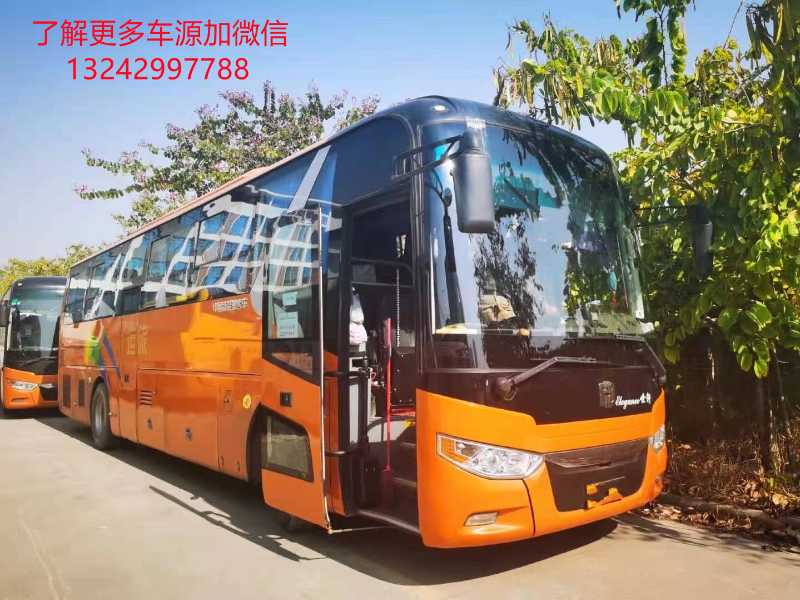 2015年12月 同款多臺(tái)51座國四新能源混動(dòng)中通旅游客運(yùn)大巴 
