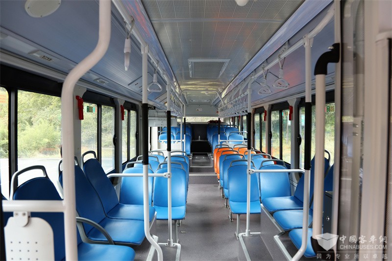 比亞迪純電動客車K9批量交付大九寨旅游集團(tuán)